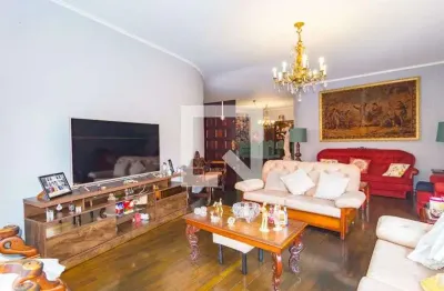 Casa com 4 quartos para alugar na Rua Cônego Antônio Lessa, Mooca, São Paulo