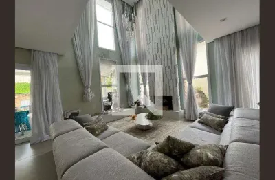 Casa / Sobrado em Condomínio para Aluguel - Jardim Barbacena, 3 Quartos,  612 m² - Cotia