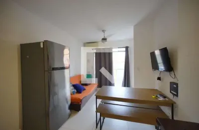 Apartamento para Aluguel - Cachoeira do Bom Jesus, 1 Quarto,  47 m² - Florianópolis