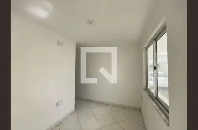 Casa para Aluguel - Pechincha, 2 Quartos,  64 m² - Rio de Janeiro