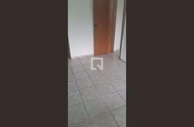 Casa com 1 quarto para alugar na Rua Guarabu, Pilares, Rio de Janeiro