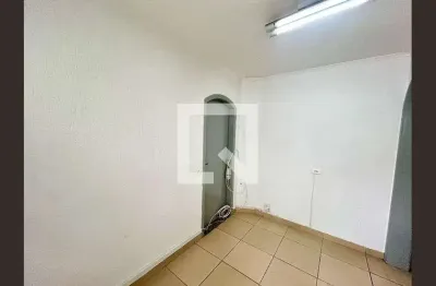 Casa com 2 quartos para alugar na Rua Rahal, Picanço, Guarulhos