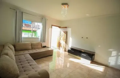 Casa para Aluguel - Vila Invernada, 2 Quartos,  145 m² - São Paulo