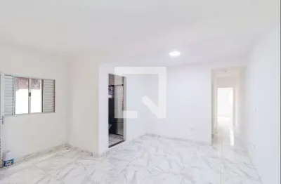 Casa para Aluguel - Chácara das Flores, 2 Quartos,  125 m² - Carapicuíba