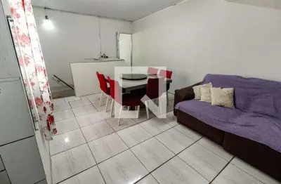 Casa para Aluguel - Jardim Salete, 3 Quartos,  101 m² - Taboão da Serra