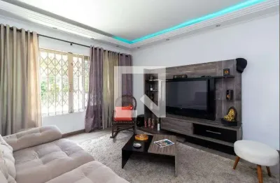 Casa com 3 quartos para alugar na Rua Pedro Cacunda, Água Fria, São Paulo