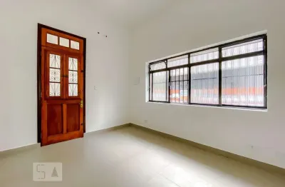 Casa com 1 quarto para alugar na Rua Engenheiro Muniz de Aragão, Belém, São Paulo