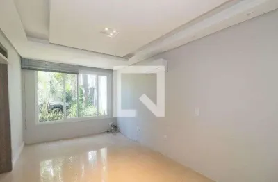 Casa para Aluguel - São Geraldo, 3 Quartos,  408 m² - Porto Alegre