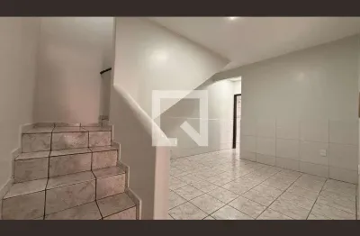 Casa com 2 quartos para alugar na Quadra QNO 3 Conjunto D, Ceilândia, Brasília