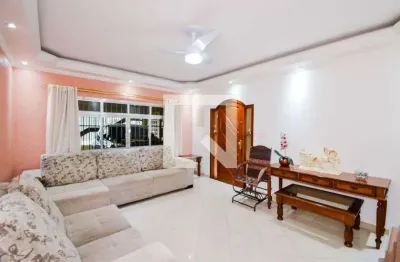 Casa para Aluguel - Jardim Cocaia, 3 Quartos,  207 m² - Guarulhos