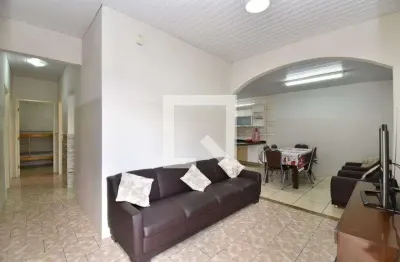 Casa para Aluguel - Santa Felicidade, 4 Quartos,  150 m² - Curitiba