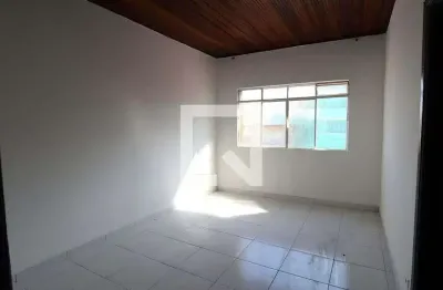 Casa para Aluguel - Vila Alto de Santo André, 1 Quarto,  100 m² - Santo André