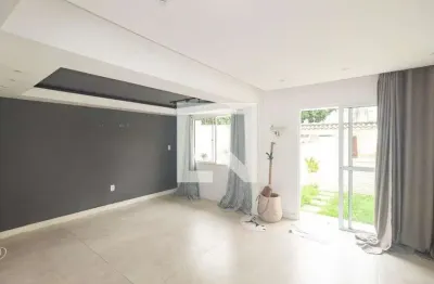 Casa para Aluguel - Campo Grande, 2 Quartos,  108 m² - Rio de Janeiro