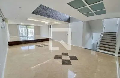 Casa para Aluguel - Espírito Santo, 5 Quartos,  600 m² - Porto Alegre
