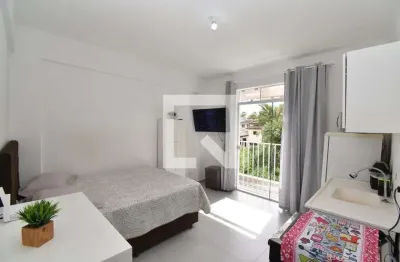 Kitnet / Stúdio para Aluguel - Tingui, 1 Quarto,  25 m² - Curitiba