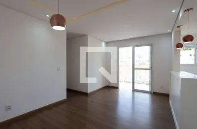 Apartamento com 3 quartos para alugar na Rua Sapucaí, Gramado, Cotia