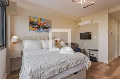 Kitnet / Stúdio para Aluguel - Rio Branco, 1 Quarto,  25 m² - Porto Alegre