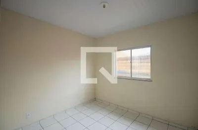 Casa para Aluguel - Nova Cidade, 2 Quartos,  48 m² - São Gonçalo