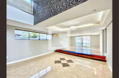 Casa para Aluguel - Espírito Santo, 4 Quartos,  597 m² - Porto Alegre