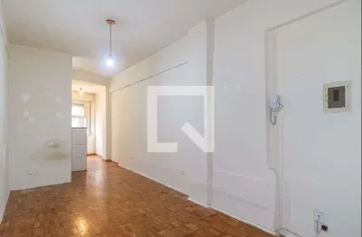 Kitnet / Stúdio para Aluguel - Santa Cecília, 1 Quarto,  30 m² - São Paulo