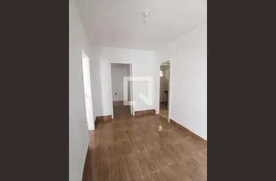 Casa com 2 quartos para alugar na Avenida Nicolau Becker, Guarani, Novo Hamburgo