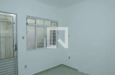 Casa para Aluguel - Conjunto Residencial Jose Bonifacio, 2 Quartos,  70 m² - São Paulo