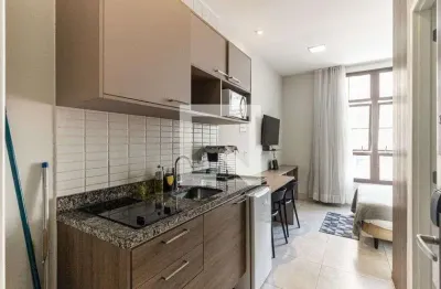 Kitnet / Stúdio para alugar na Avenida Senador Queirós, Sé, São Paulo