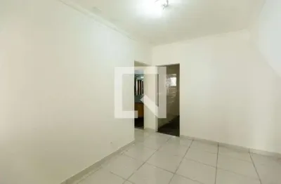 Casa com 2 quartos para alugar na Rua Doutor Buarque De Macedo, Jardim Guanabara, Campinas