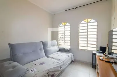 Casa para Aluguel - Vila Madalena, 2 Quartos,  96 m² - Campinas