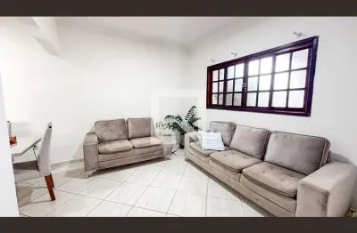 Casa com 3 quartos para alugar na Avenida Sérgio Milliet da Costa e Silva, Vila Branca, Jacareí