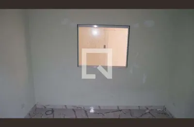 Casa para Aluguel - Jardim Adriana, 1 Quarto,  40 m² - Guarulhos