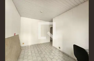 Casa com 2 quartos para alugar na Rua Sargento José Spessoto, Vila Mariana, São Paulo