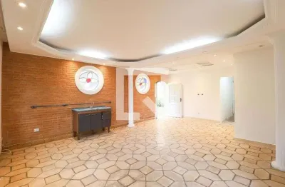 Casa para Aluguel - Vila Irmaos Arnoni, 2 Quartos,  130 m² - São Paulo