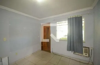 Casa para Aluguel - Comendador Soares, 2 Quartos,  67 m² - Nova Iguaçu