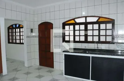 Casa para Aluguel - Jardim Casa Branca, 4 Quartos,  143 m² - Embu das Artes