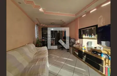 Casa com 2 quartos para alugar na Rua Graça Ribeiro, Pau Miúdo, Salvador