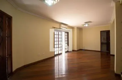Casa com 5 quartos para alugar na Rua Bento Ribeiro, Itaquera, São Paulo