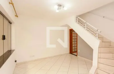 Casa com 3 quartos para alugar na Rua Dalva Aparecida de Camargo, Socorro, São Paulo