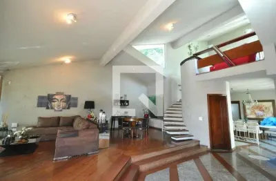 Casa para Aluguel - Vila Irmaos Arnoni, 4 Quartos,  600 m² - São Paulo