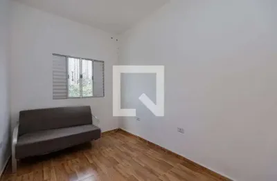 Casa para Aluguel - Parque Monte Alegre, 2 Quartos,  40 m² - Taboão da Serra