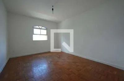 Casa com 2 quartos para alugar na Rua José Alves Passos, Vila Mariana, São Paulo