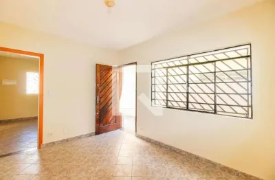 Casa com 3 quartos para alugar na Travessa Luís Defraia, Vila Carrão, São Paulo