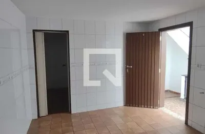 Casa para Aluguel - Nova Gerti, 1 Quarto,  36 m² - São Caetano do Sul