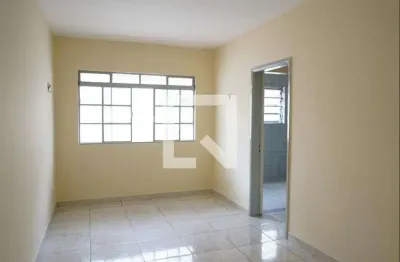 Apartamento com 2 quartos para alugar na Rua Benjamim de Oliveira, Brás, São Paulo