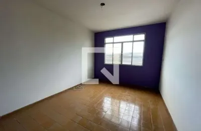 Casa para Aluguel - Bar dos Cavaleiros, 1 Quarto,  55 m² - Duque de Caxias