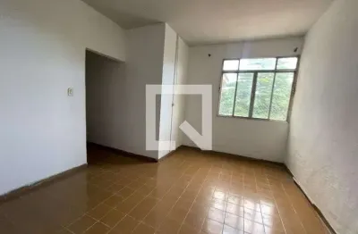 Casa para Aluguel - Bar dos Cavaleiros, 2 Quartos,  55 m² - Duque de Caxias
