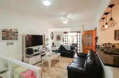 Casa com 4 quartos para alugar na Rua Carioba, Mandaqui, São Paulo