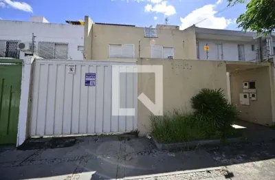 Casa com 5 quartos para alugar na Rua C-235, Setor Bueno, Goiânia
