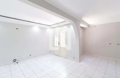 Casa com 2 quartos para alugar na Rua João Romeira Rodrigues, Helena Maria, Osasco