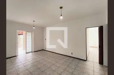 Casa com 7 quartos para alugar na Rua da Árvore, Jardim Sagrado Coração de Jesus, Jundiaí